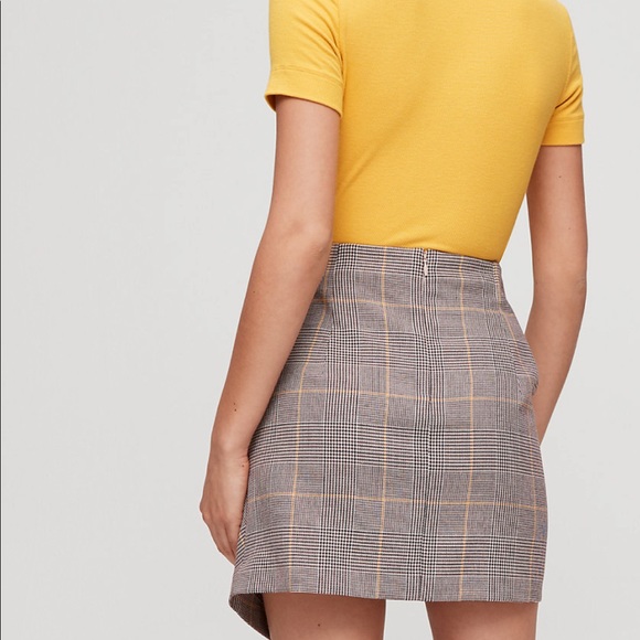 Aritzia Babaton Jethro Skirt (Size 6) - Picture 4 of 9